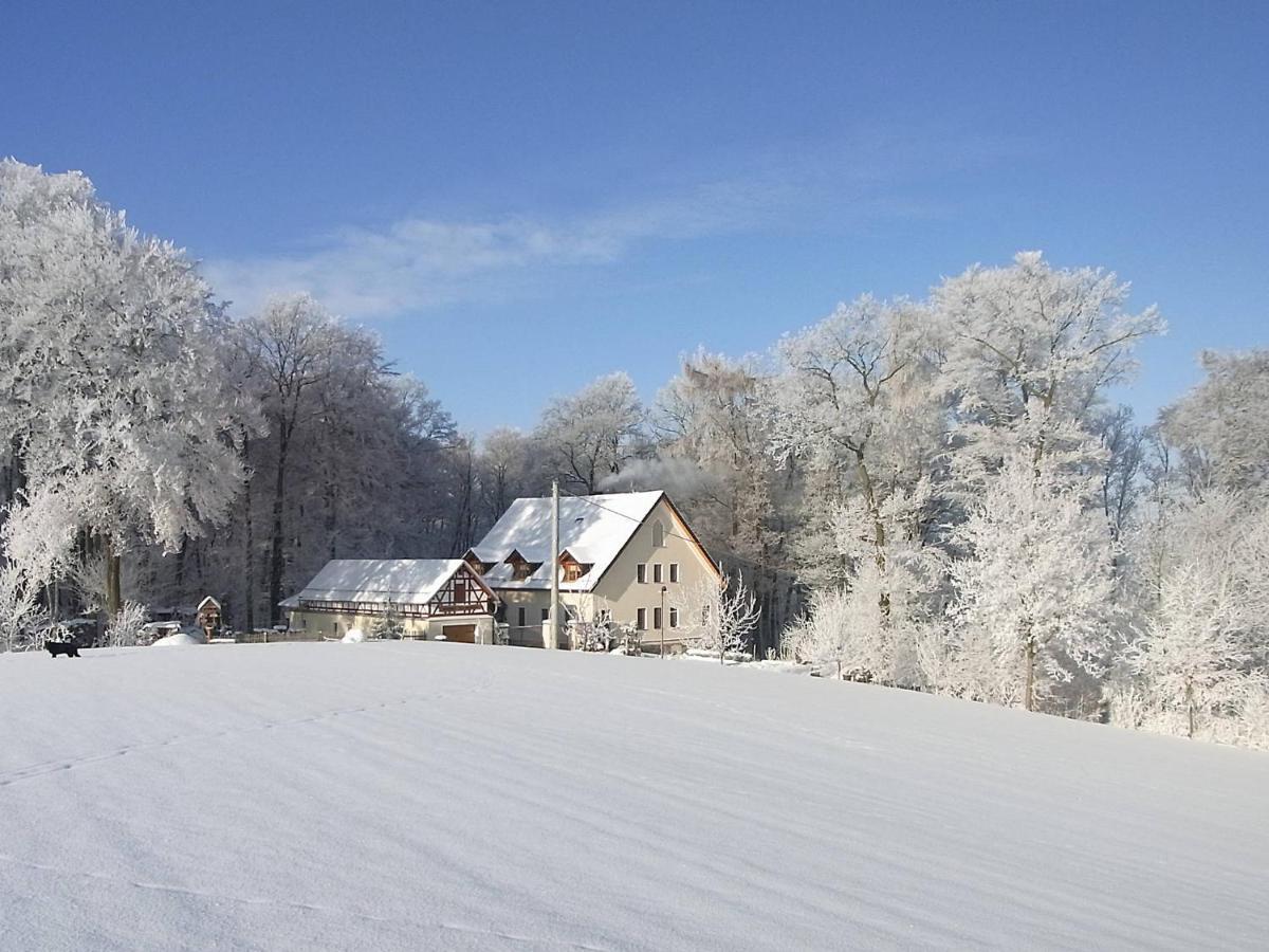 Ferienhof "Alte Foersterei" Knau Exterior foto